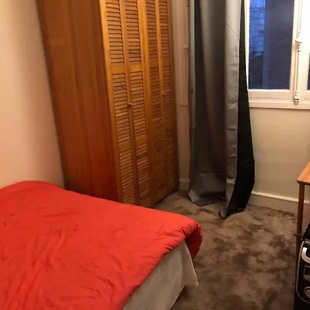 Beautiful Apartment,near Center Apartment *